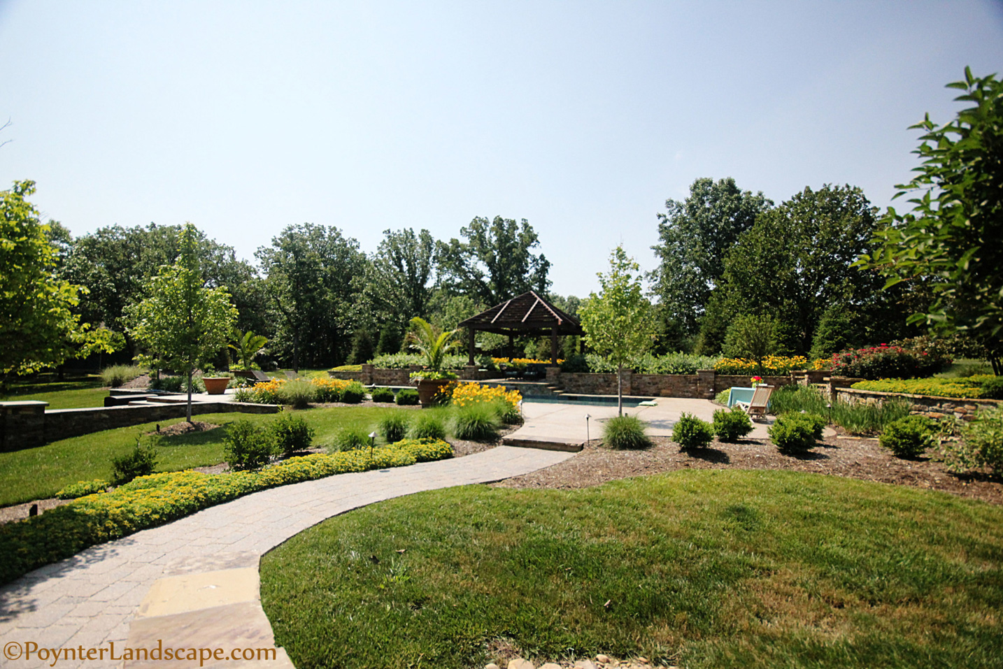 backyard-courtyard-design