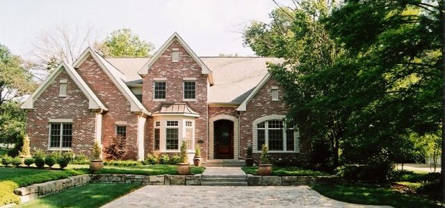 Front Yard Landscaper St. Louis