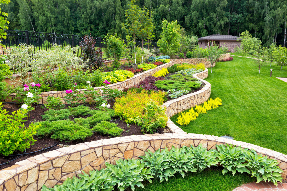 Landscape Design Brentwood, MO | Landscape Designers in Brentwood, MO | Poynter Landscape