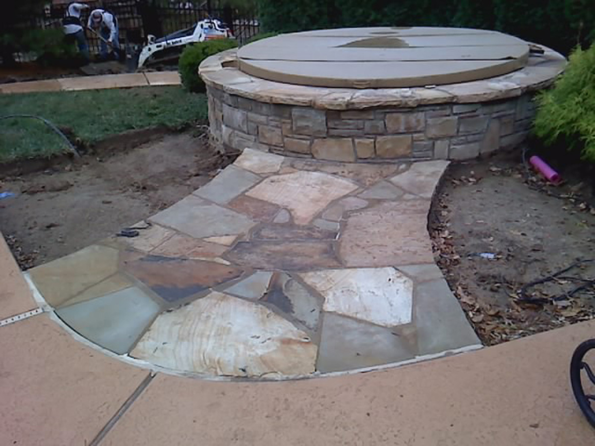 Custom Hot Tubs in Town and Country, MO | Town and Country, MO Custom Landscaping | Poynter Landscape